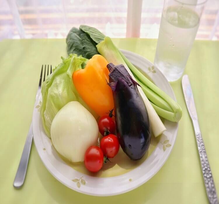 1日に必要な野菜の摂取量は350g！不足しないように食べるための工夫