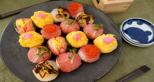 こどもの日に食べたいレシピ①「5種の手毬寿司」