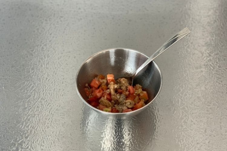 「トマトと鯖缶のブルスケッタ」の合わせ調味料