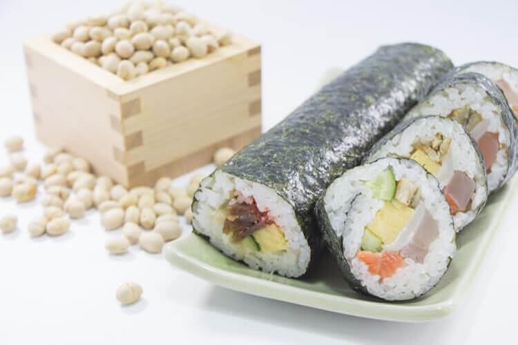 節分の食べ物！豆や恵方巻以外にも縁起が良い食材はある